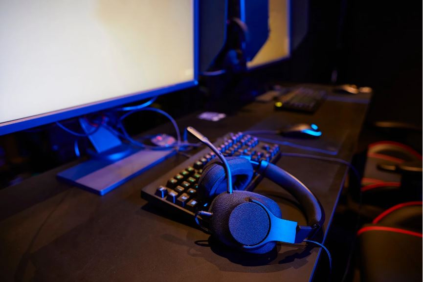 ゲーミングヘッドセット fps