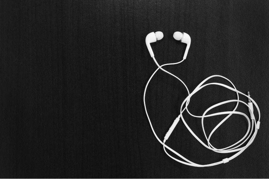 ゲーミングイヤホン